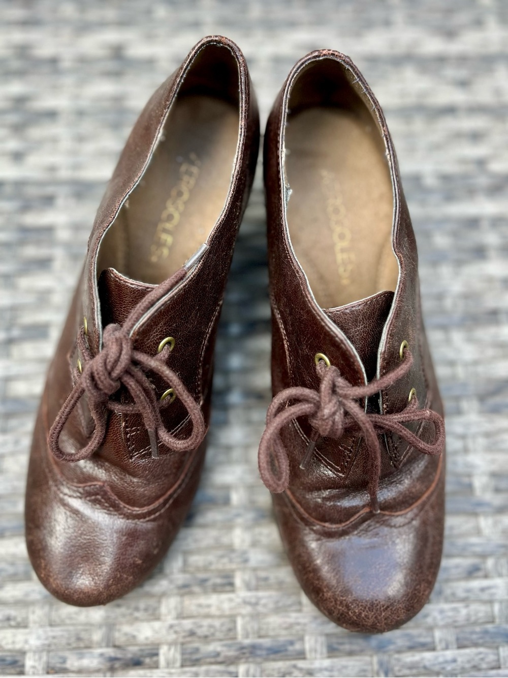 Aerosoles Aristocrat Brown Oxfords Lace-Up Vintage-Inspired Heels - Picture 5 of 9